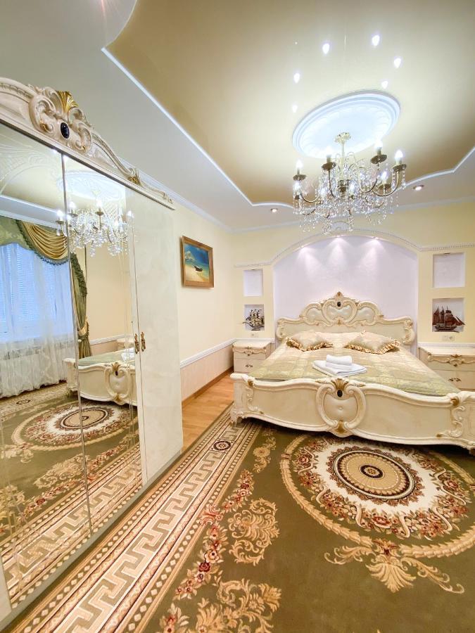 Петрос Family Hotel Яремче Екстер'єр фото
